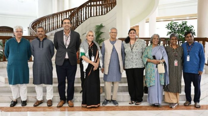 প্রধান উপদেষ্টার সঙ্গে এসএএইচআর প্রতিনিধিদলের সাক্ষাৎ