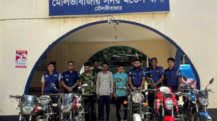 আন্তঃজেলা চোর চক্রের ৩ সদস্যসহ ৫টি মোটরসাইকেল উদ্ধার